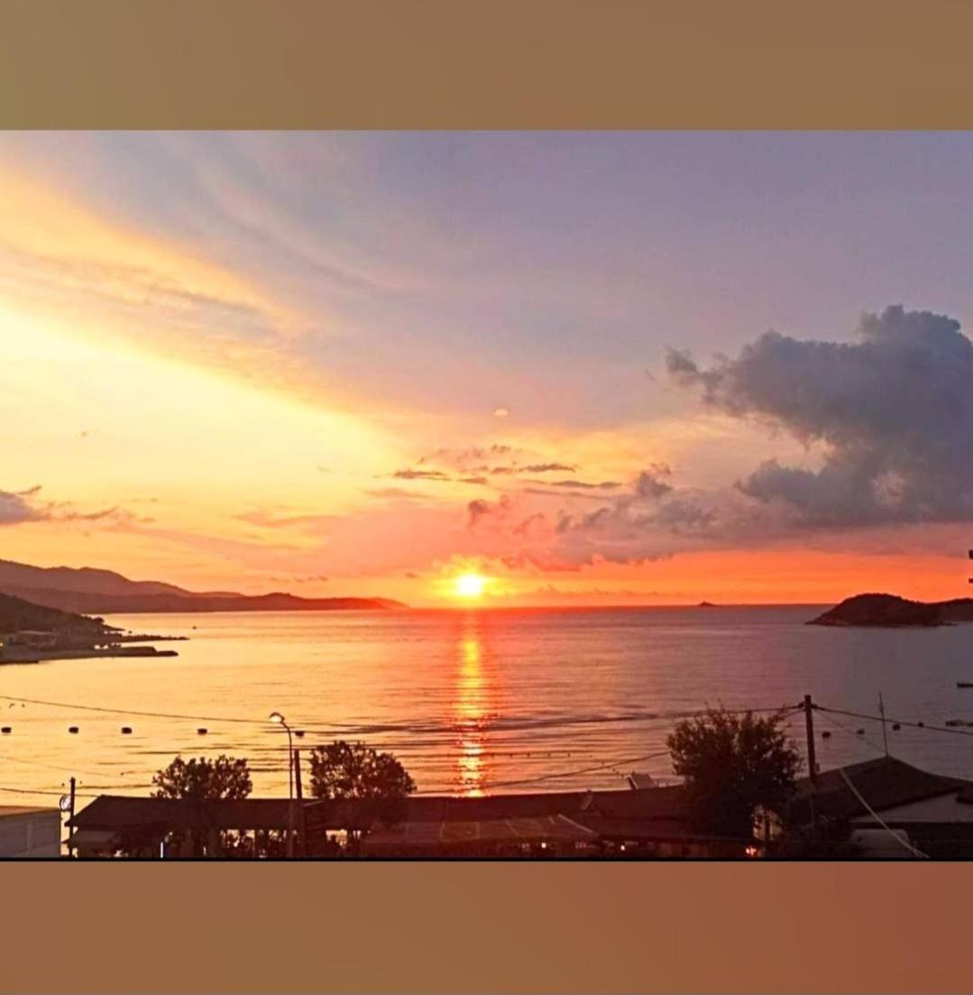 Vila Islands View Ksamil Rum bild